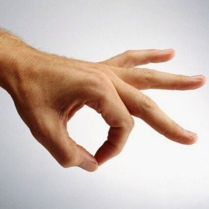 Jelqing se provádí pomocí palce a ukazováčku.